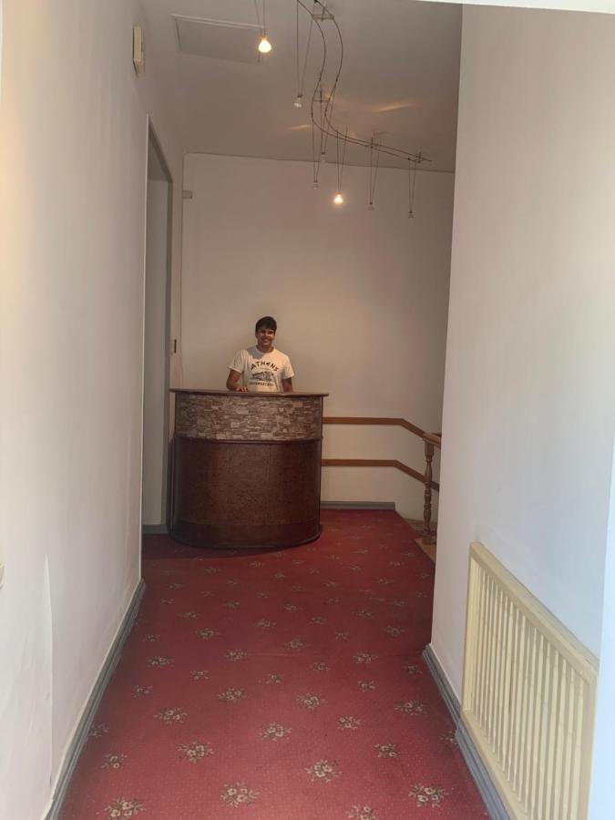 Uneed Sport Hostel Odessa Buitenkant foto