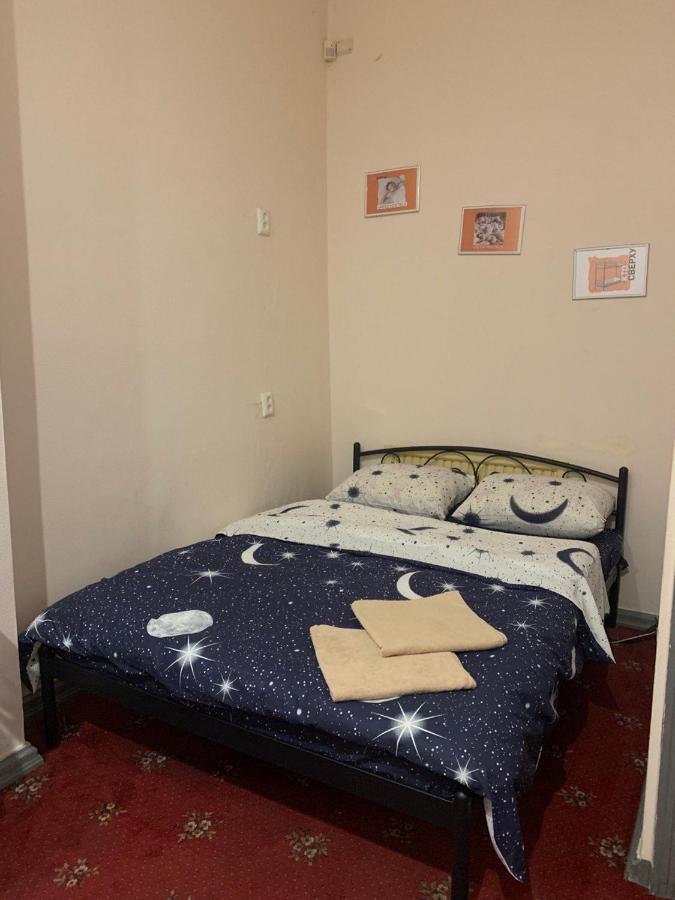 Uneed Sport Hostel Odessa Buitenkant foto