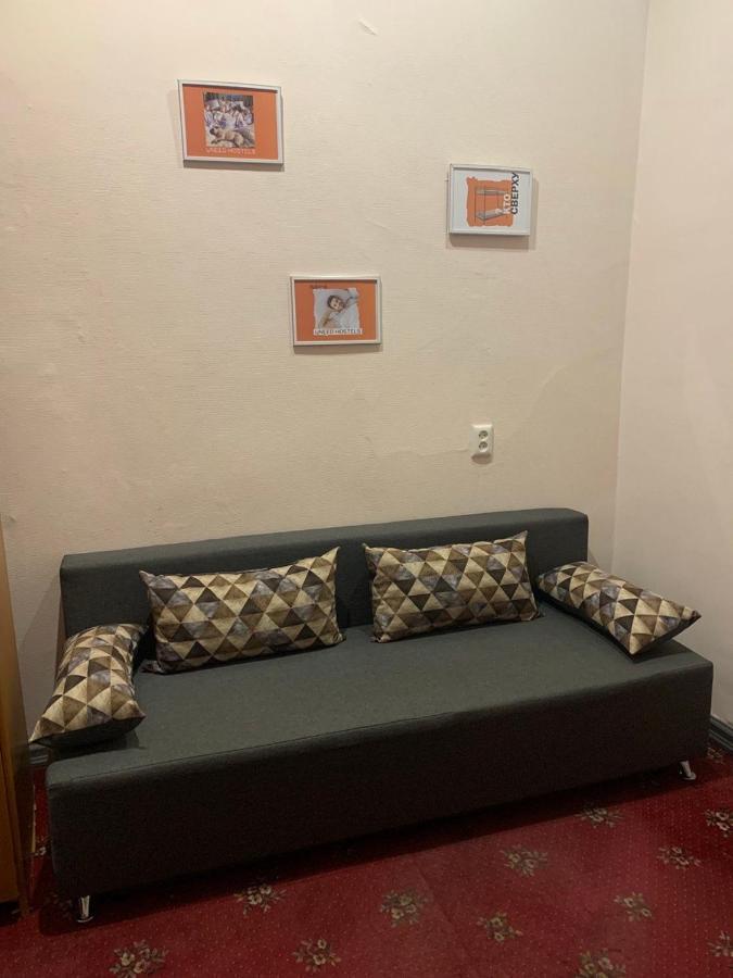 Uneed Sport Hostel Odessa Buitenkant foto
